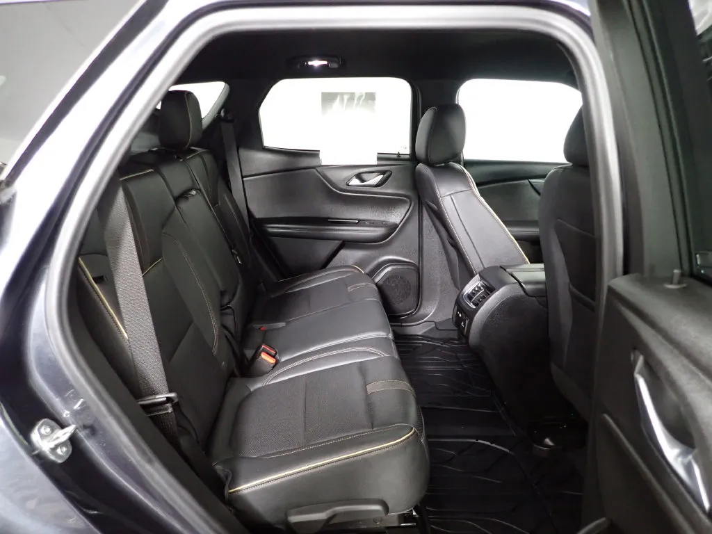 Chevrolet Blazer photo 33