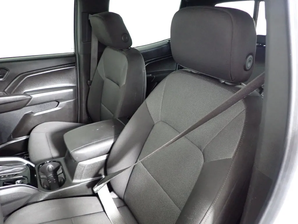 Chevrolet Colorado photo 22