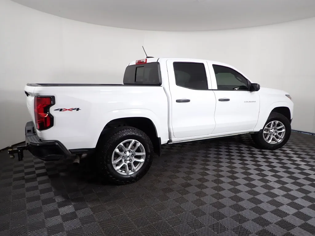 Chevrolet Colorado photo 18