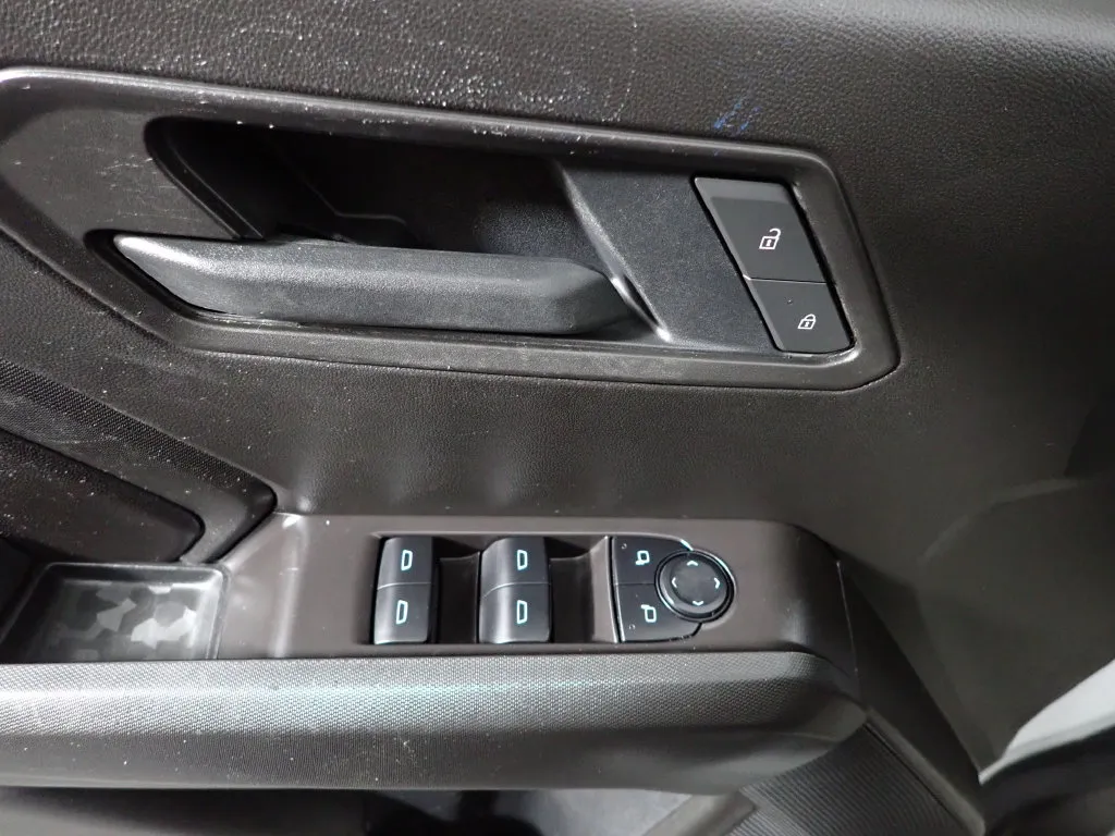Chevrolet Colorado photo 20