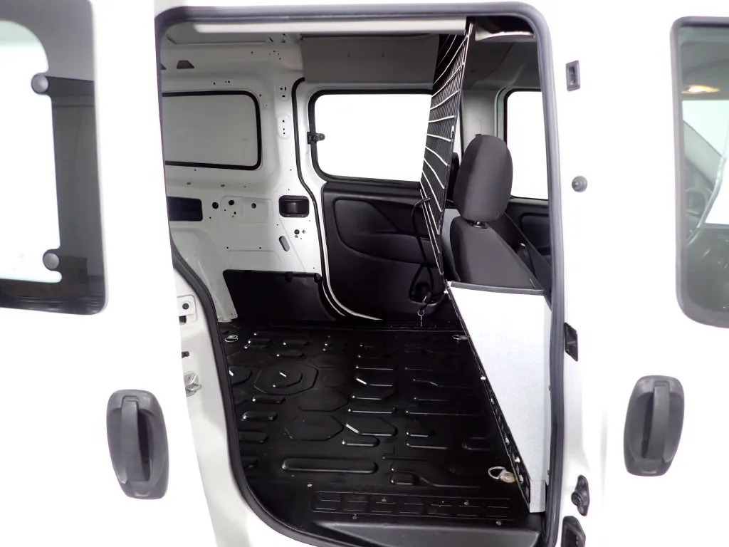 Ram Promaster City photo 32