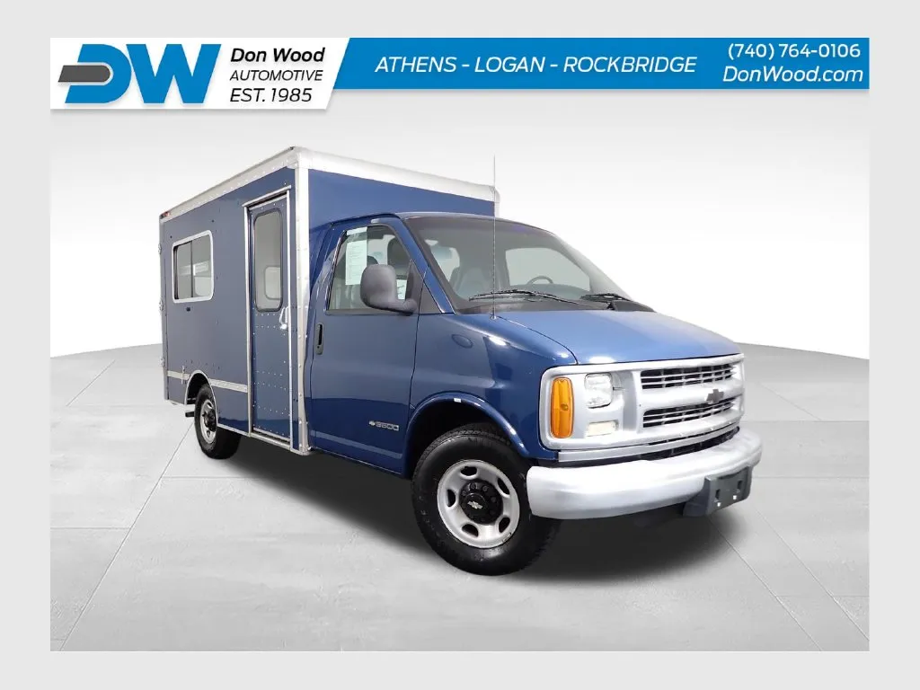 Unknown 1999 Chevrolet Express Van G3500 for sale in Logan, OH