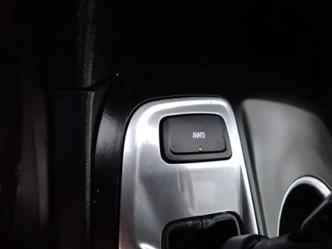 More photos of 2022 Chevrolet Equinox LS at Don Wood Chevrolet, OH