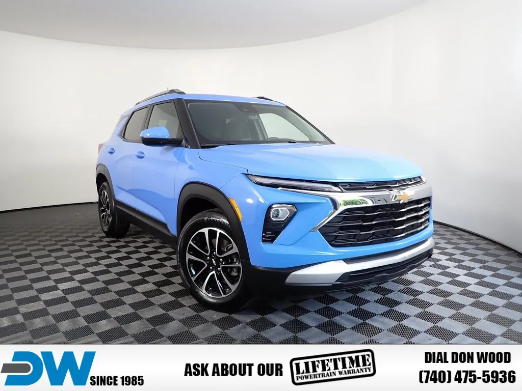 Blue 2024 Chevrolet TrailBlazer LT for sale in Logan, OH