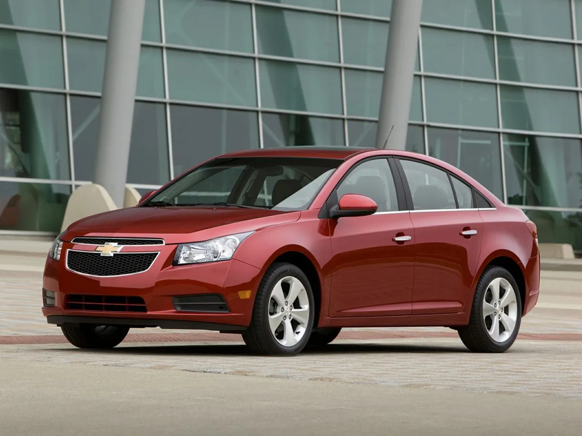 2012 Chevrolet Cruze 1LT for sale in Logan, OH