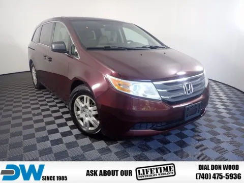 Red 2013 Honda Odyssey LX for sale in Logan, OH