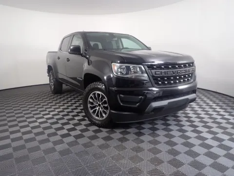 Black 2018 Chevrolet Colorado LT for sale in Logan, OH