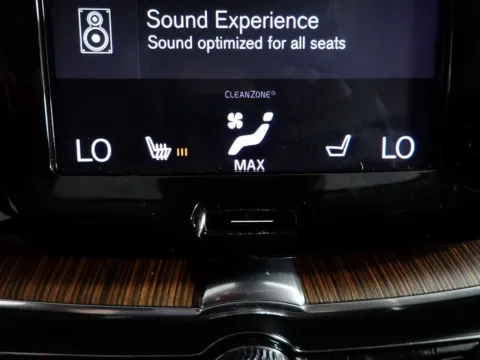 Another view of 2019 Volvo XC60 T6 Momentum for sale in Logan, OH at Don Wood Chevrolet