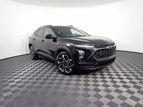 Black 2025 Chevrolet Trax 2RS for sale in Logan, OH