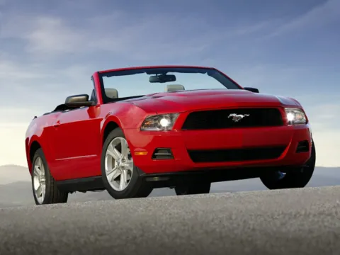 White 2011 Ford Mustang V6 for sale in Logan, OH