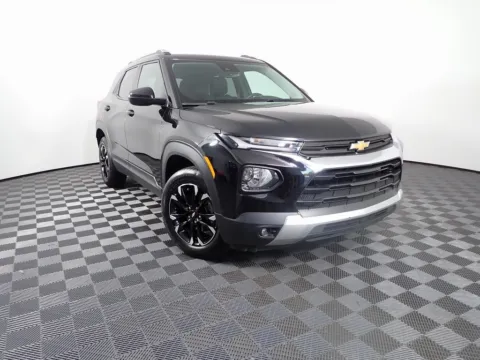Black 2023 Chevrolet TrailBlazer LT for sale in Logan, OH