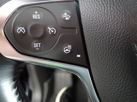 More photos of 2022 Chevrolet Traverse High Country at Don Wood Chevrolet, OH