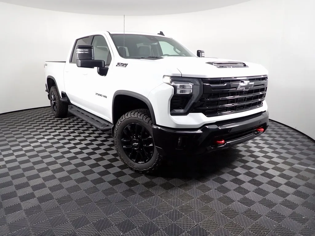 White 2025 Chevrolet Silverado 2500HD LT for sale in Logan, OH