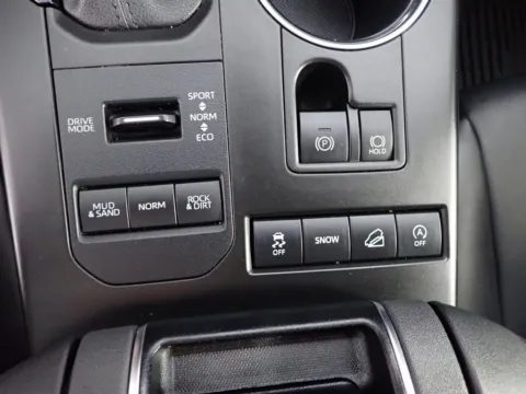 Another view of 2021 Toyota Highlander XLE for sale in Logan, OH at Don Wood Chevrolet