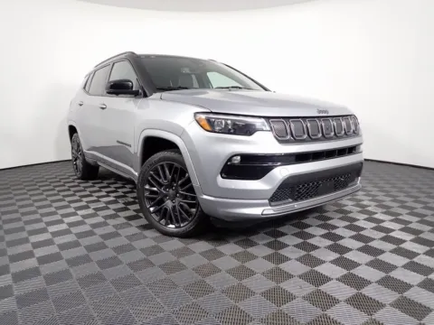Silver 2022 Jeep Compass High Altitude for sale in Logan, OH