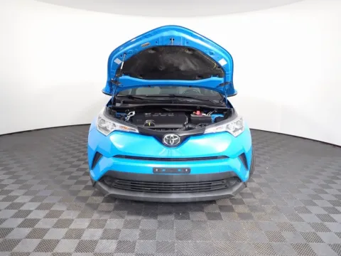 More photos of 2019 Toyota C-HR XLE at Don Wood Chevrolet, OH