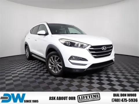 White 2017 Hyundai Tucson SE for sale in Logan, OH