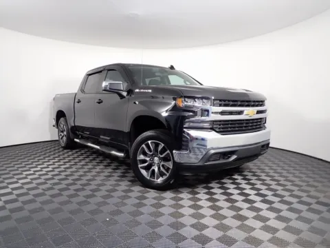 Black 2019 Chevrolet Silverado 1500 LT for sale in Logan, OH
