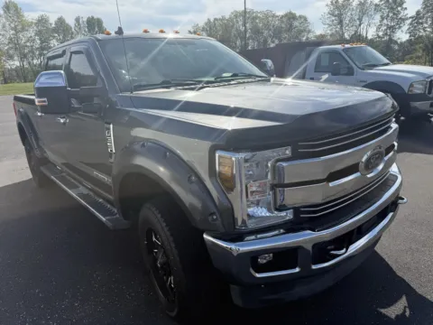 More photos of 2019 Ford F-350SD Lariat at Don Wood Chevrolet, OH