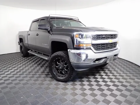 Black 2017 Chevrolet Silverado 1500 LT for sale in Logan, OH