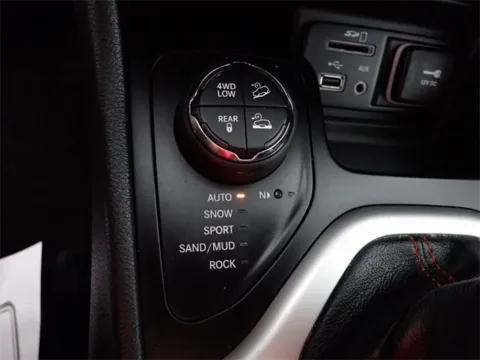 Photos of 2015 Jeep Cherokee Trailhawk for sale in Logan, OH at Don Wood Chevrolet