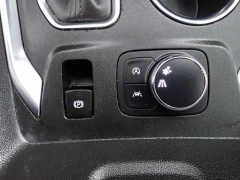 Another view of 2022 Chevrolet Traverse LT for sale in Logan, OH at Don Wood Chevrolet