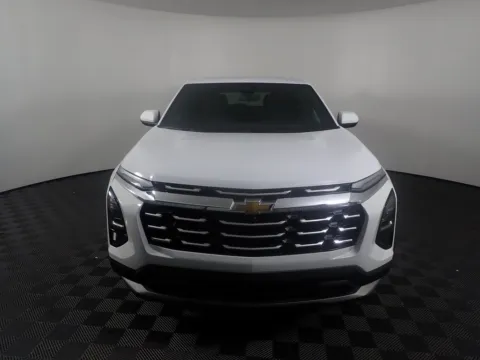 More photos of 2026 Chevrolet Equinox LT at Don Wood Chevrolet, OH