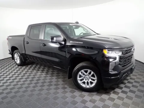Black 2024 Chevrolet Silverado 1500 RST for sale in Logan, OH