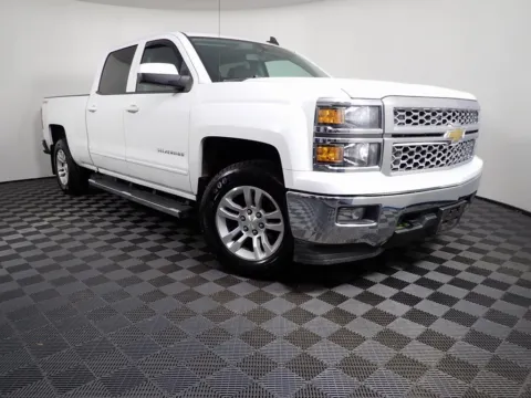 White 2015 Chevrolet Silverado 1500 LT for sale in Logan, OH