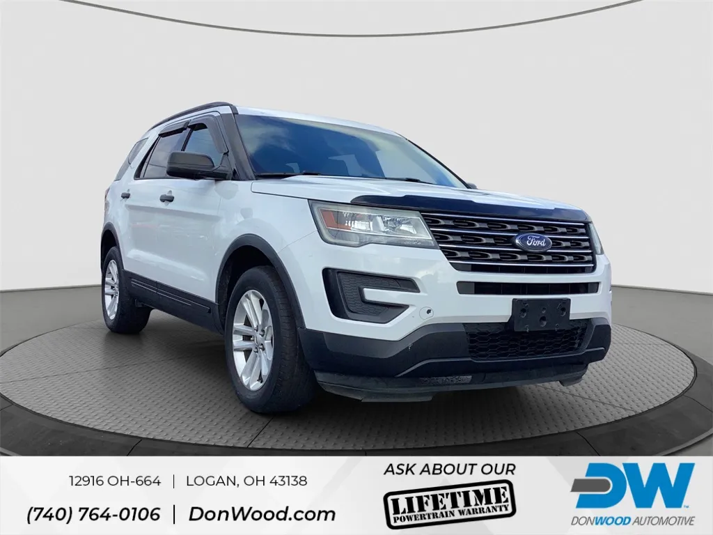 2016 Ford Explorer Base's photo