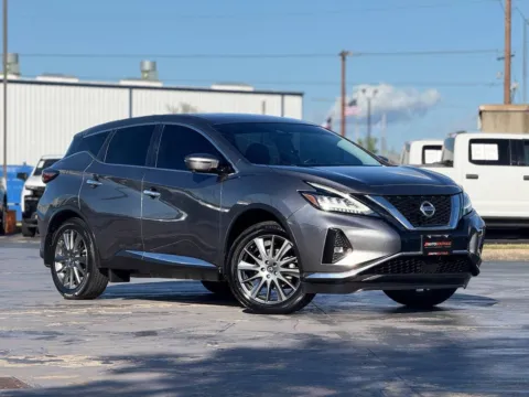 Photos of 2021 Nissan Murano SV for sale in Alvin, TX at Auto Boutique Texas