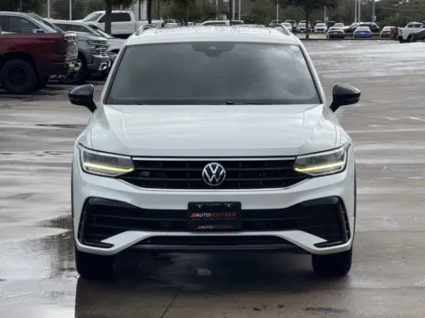 More photos of 2022 Volkswagen Tiguan SE R-Line Black at Auto Boutique Texas, TX