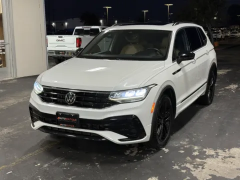 Another view of 2022 Volkswagen Tiguan SE R-Line Black for sale in Alvin, TX at Auto Boutique Texas
