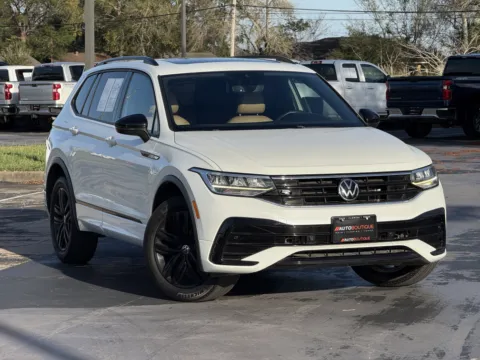 Photos of 2022 Volkswagen Tiguan SE R-Line Black for sale in Alvin, TX at Auto Boutique Texas