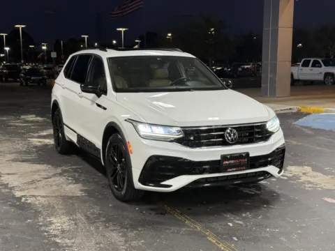 Photos of 2022 Volkswagen Tiguan SE R-Line Black for sale in Alvin, TX at Auto Boutique Texas