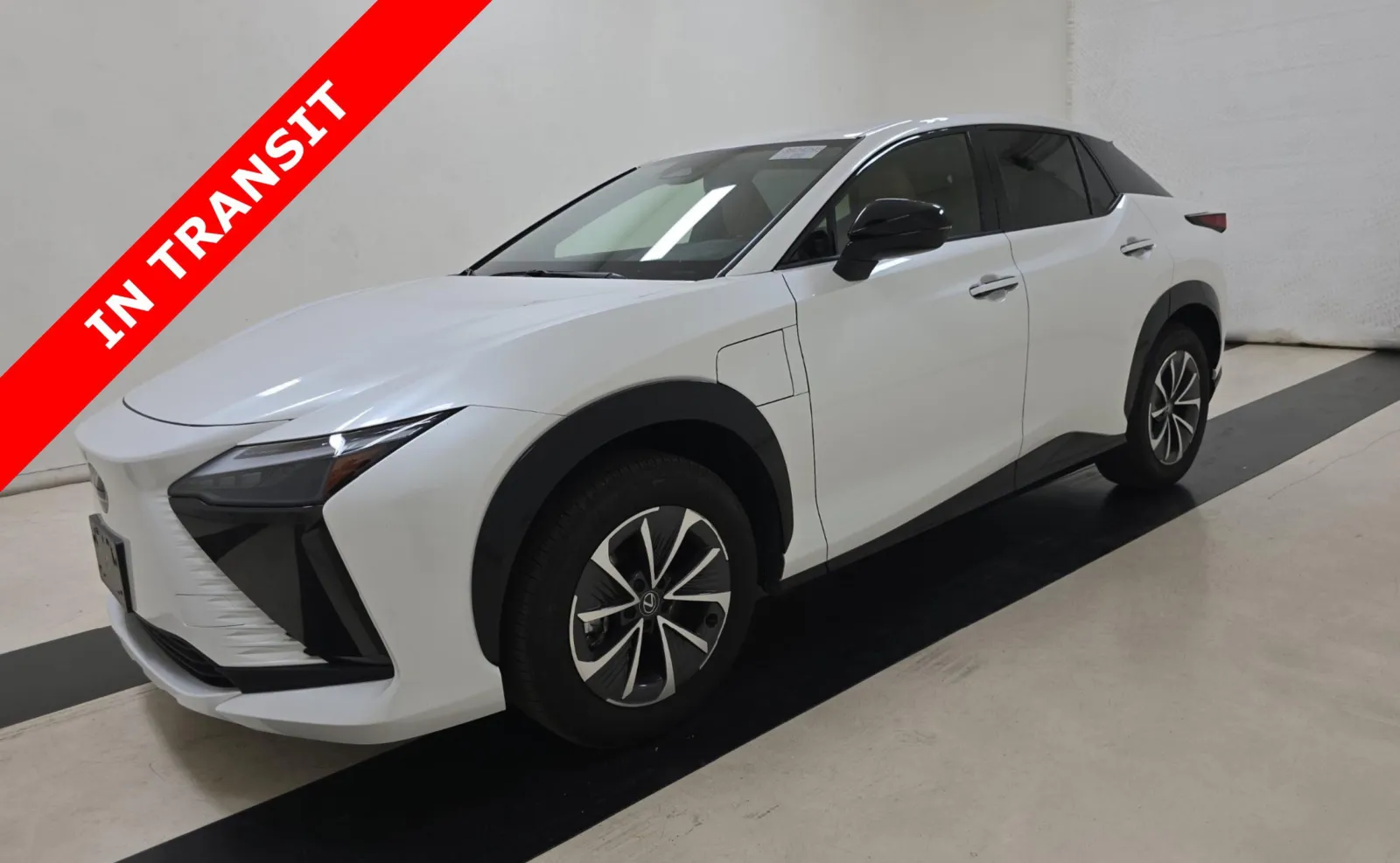 White 2025 Lexus RZ 300e for sale in Alvin, TX