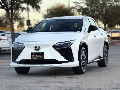Another view of 2025 Lexus RZ 300e for sale in Alvin, TX at Auto Boutique Texas
