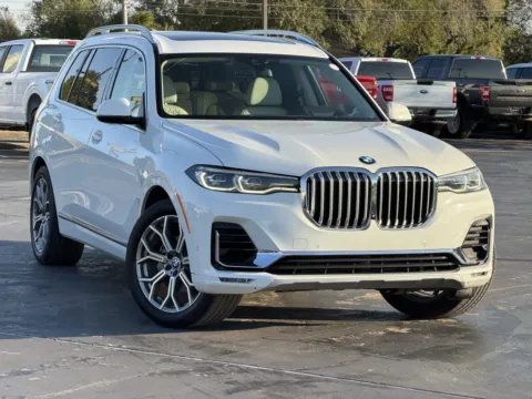 Photos of 2020 BMW X7 xDrive40i for sale in Alvin, TX at Auto Boutique Texas