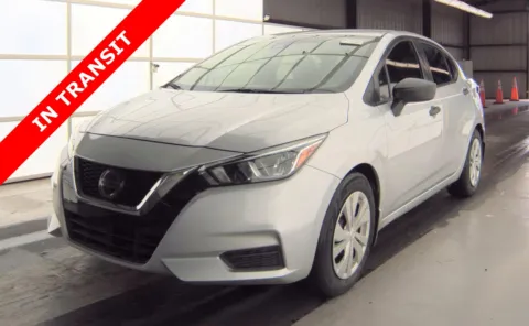 Silver 2020 Nissan Versa S for sale in Alvin, TX