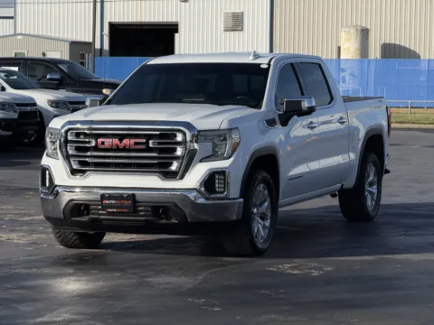 Another view of 2019 GMC Sierra 1500 SLT for sale in Alvin, TX at Auto Boutique Texas
