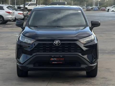 More photos of 2022 Toyota RAV4 LE at Auto Boutique Texas, TX