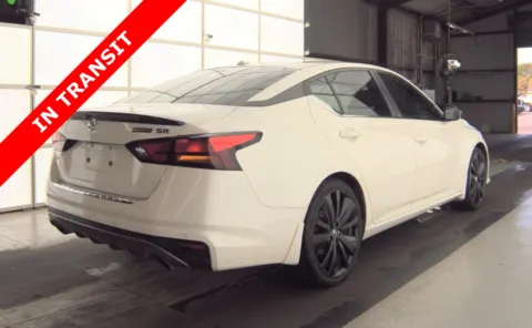 Another view of 2022 Nissan Altima 2.5 SR for sale in Alvin, TX at Auto Boutique Texas