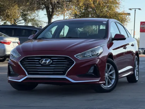 Photos of 2019 Hyundai Sonata SE for sale in Alvin, TX at Auto Boutique Texas