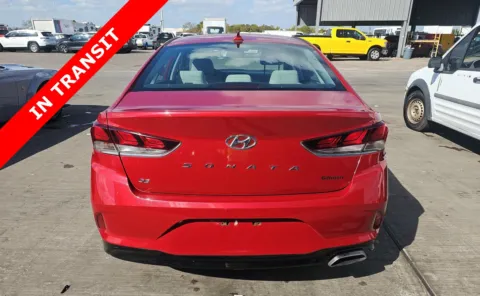 More photos of 2019 Hyundai Sonata SE at Auto Boutique Texas, TX
