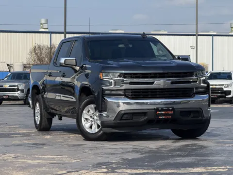 Photos of 2021 Chevrolet Silverado 1500 LT for sale in Alvin, TX at Auto Boutique Texas