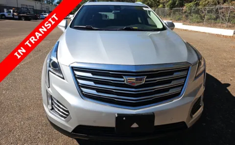 Another view of 2018 Cadillac XT5 Luxury FWD for sale in Alvin, TX at Auto Boutique Texas