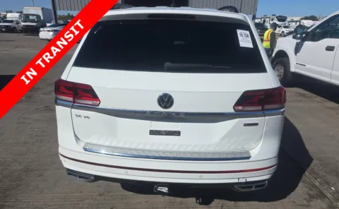 More photos of 2021 Volkswagen Atlas 3.6L V6 SE w Technology R-Line at Auto Boutique Texas, TX