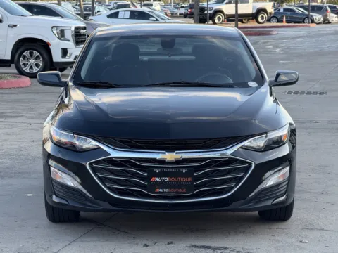 More photos of 2022 Chevrolet Malibu LT at Auto Boutique Texas, TX