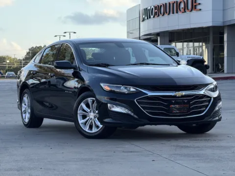 Photos of 2022 Chevrolet Malibu LT for sale in Alvin, TX at Auto Boutique Texas