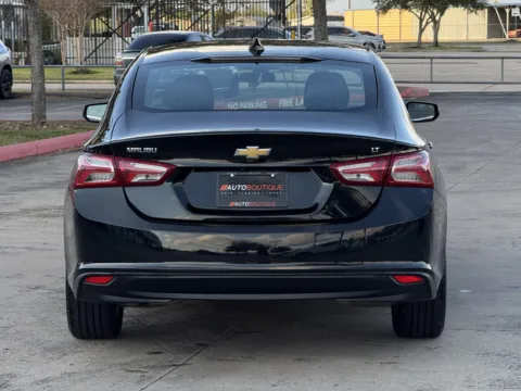 More photos of 2022 Chevrolet Malibu LT at Auto Boutique Texas, TX